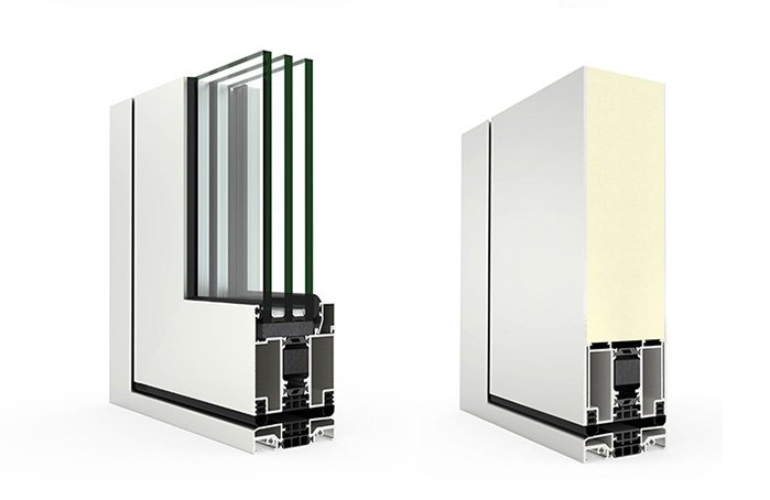 Aluminium pivot doors