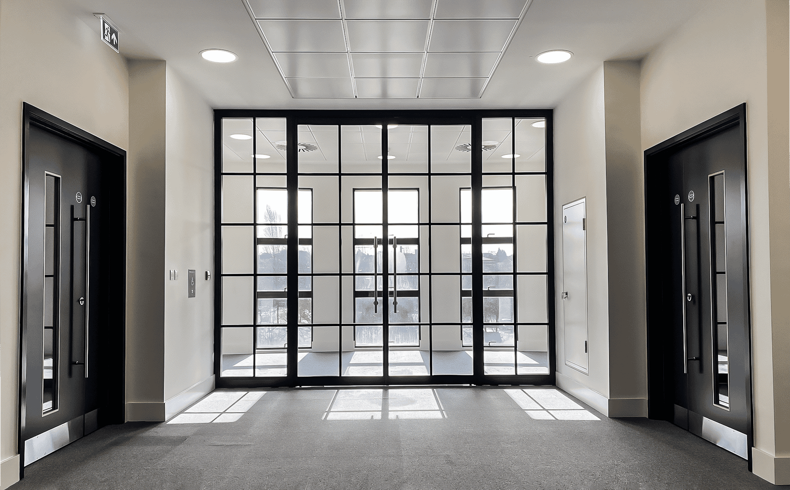 Aluprof MB-SR50N EI façade with integrated MB-78EI doors